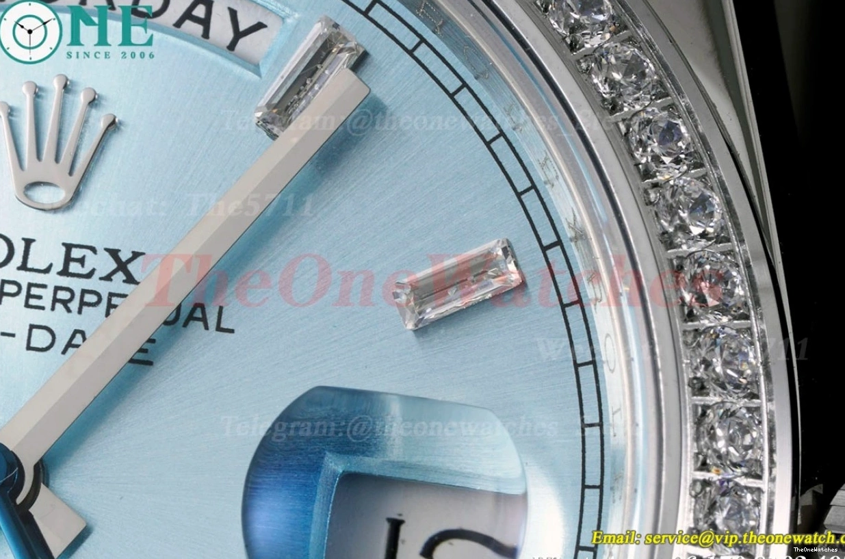 GSF 40mm DayDate A3255 Version) SS (Tungsten 228349 Heavy SS Pres Ice Blue Dia 0128